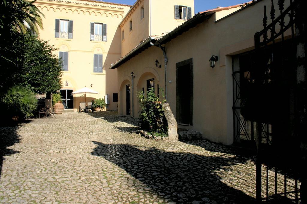 Cori Agriturismo Castello Santa Margherita מראה חיצוני תמונה